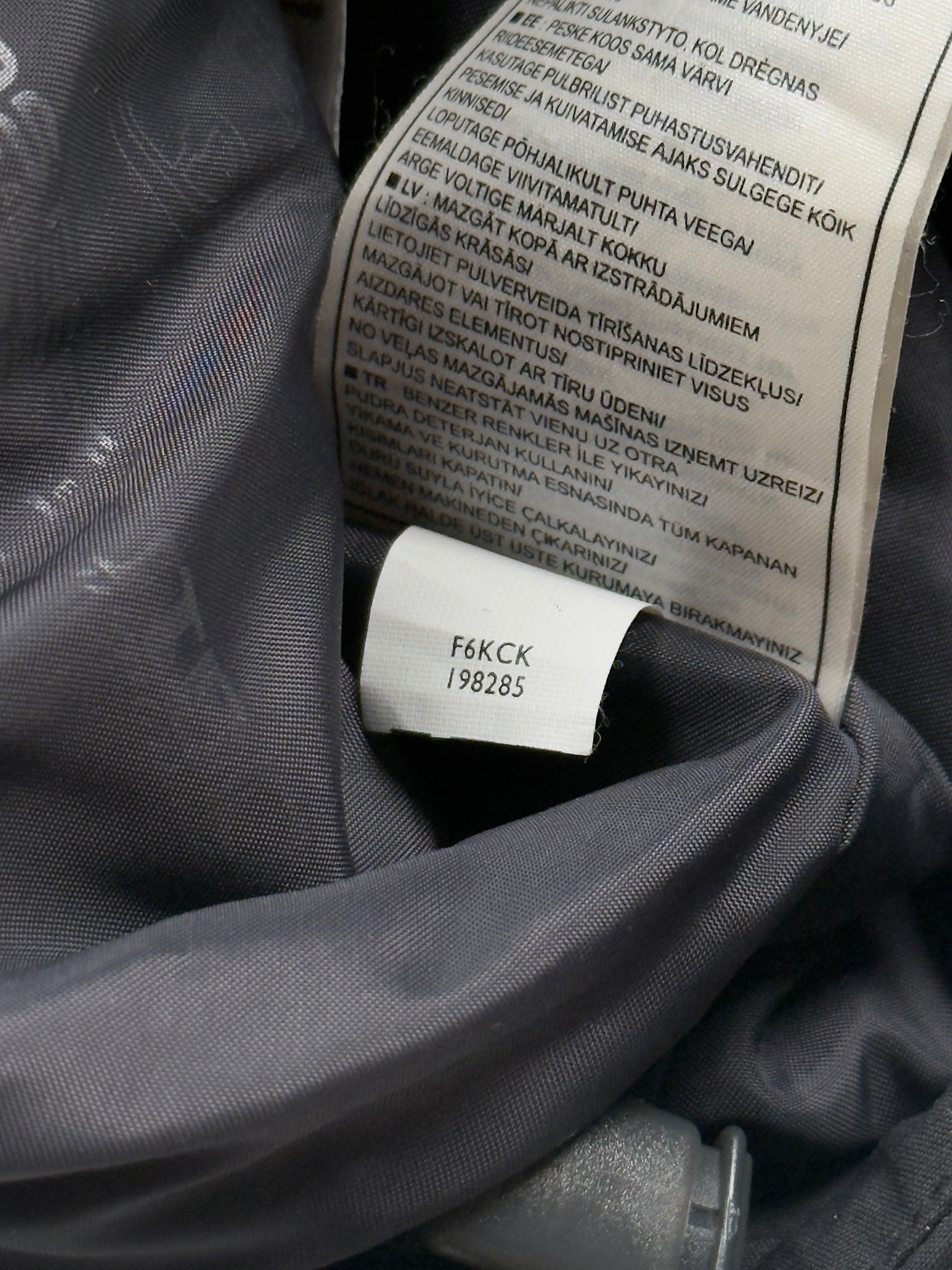 Vintage 2006 Nike ACG AirVantage Inflatable Goretex Jacket