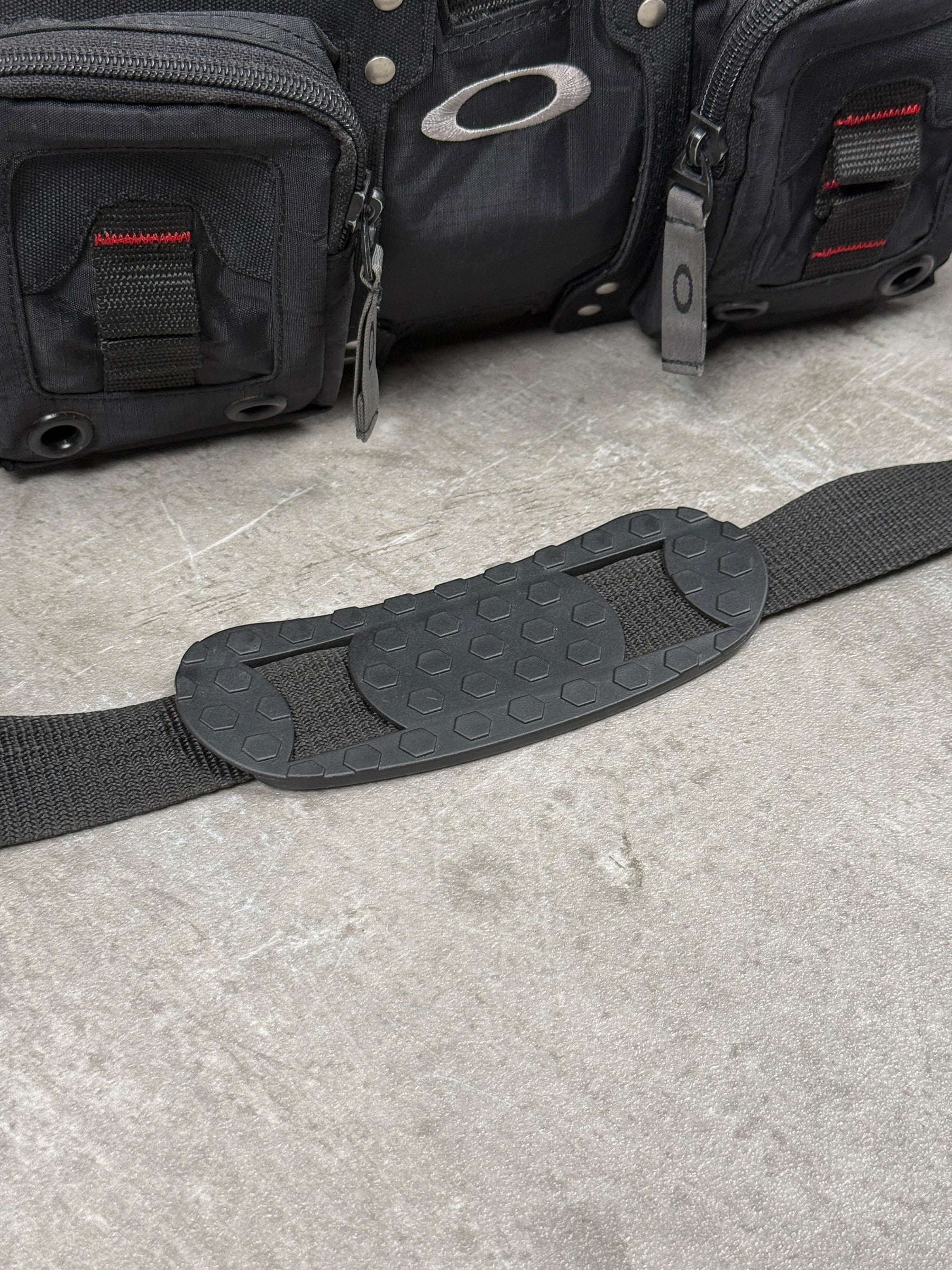 Vintage 2000s Oakley AP Tactical Sample Duffel Bag