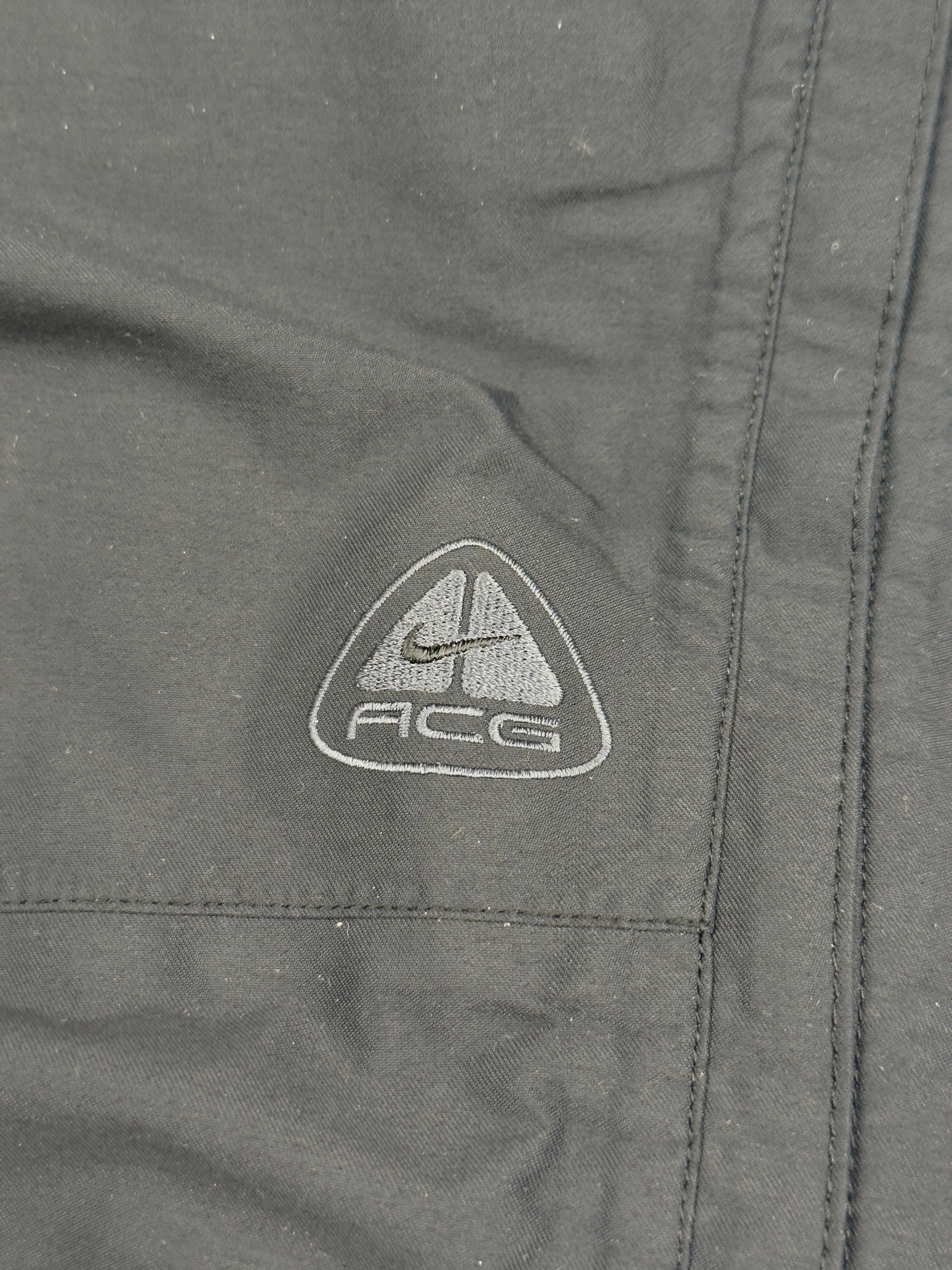 Vintage 2000s Nike ACG Goretex Ski Trousers
