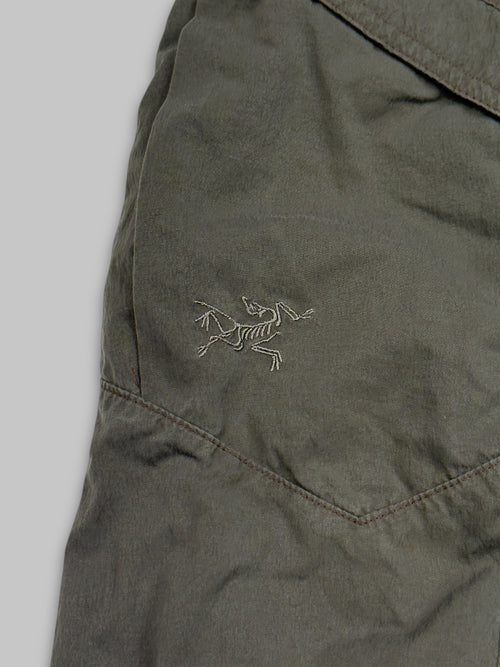 Vintage 2000s Arcteryx Hiking Cargo Trousers