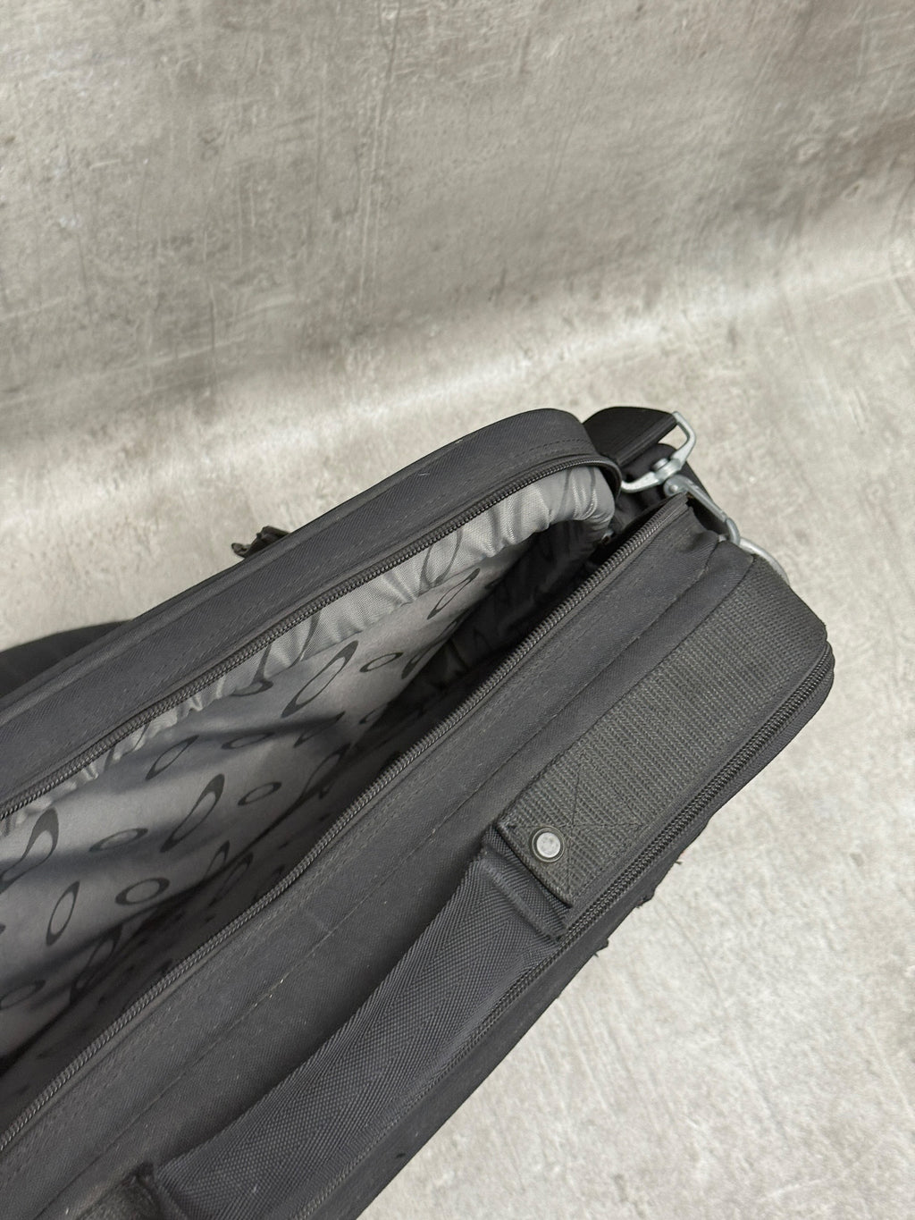 Vintage 2000s Oakley Tactical Field Gear AP Computer Bag