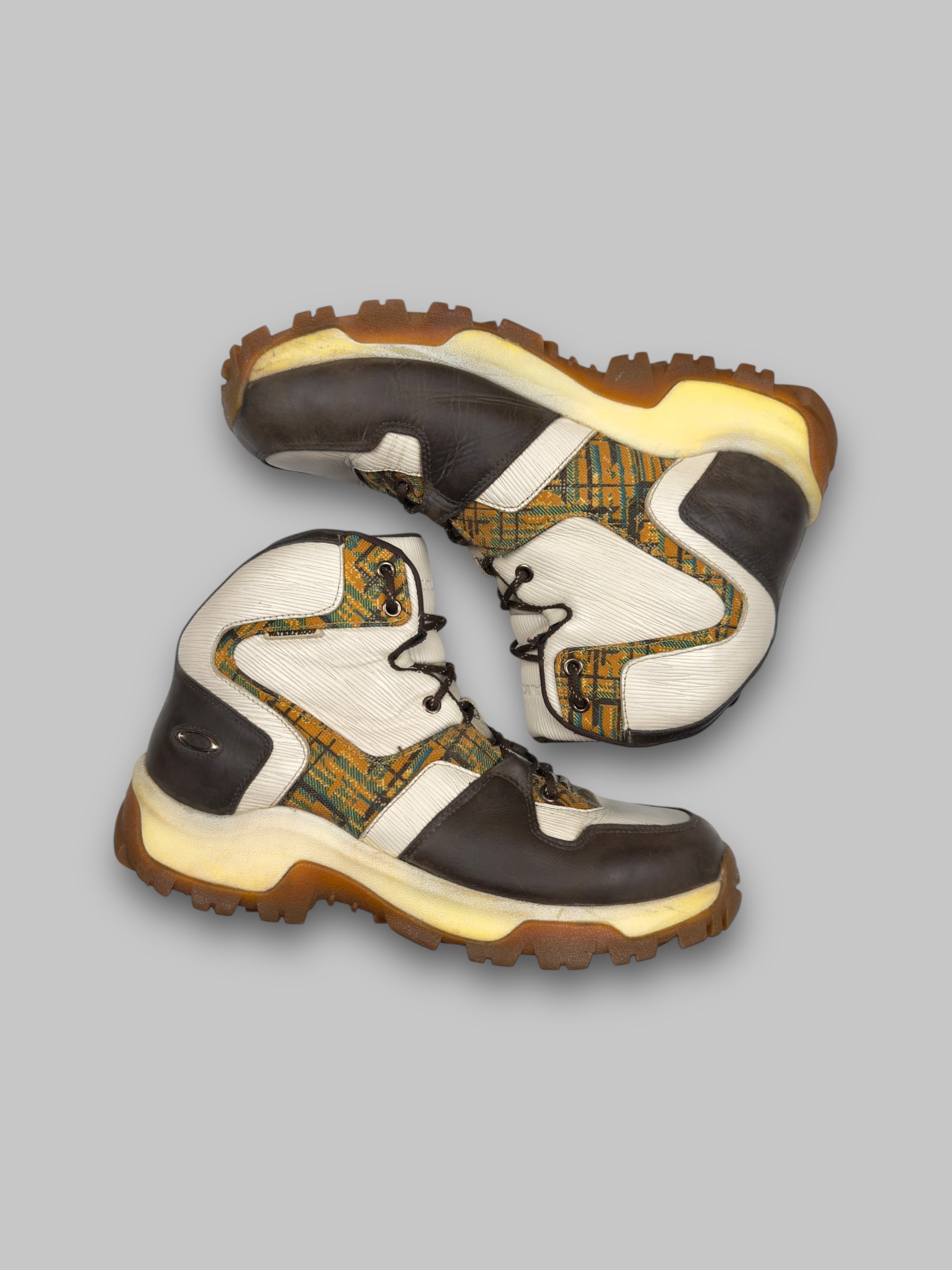 Vintage 2000s Oakley Software Archive Hiking / Snow Boots