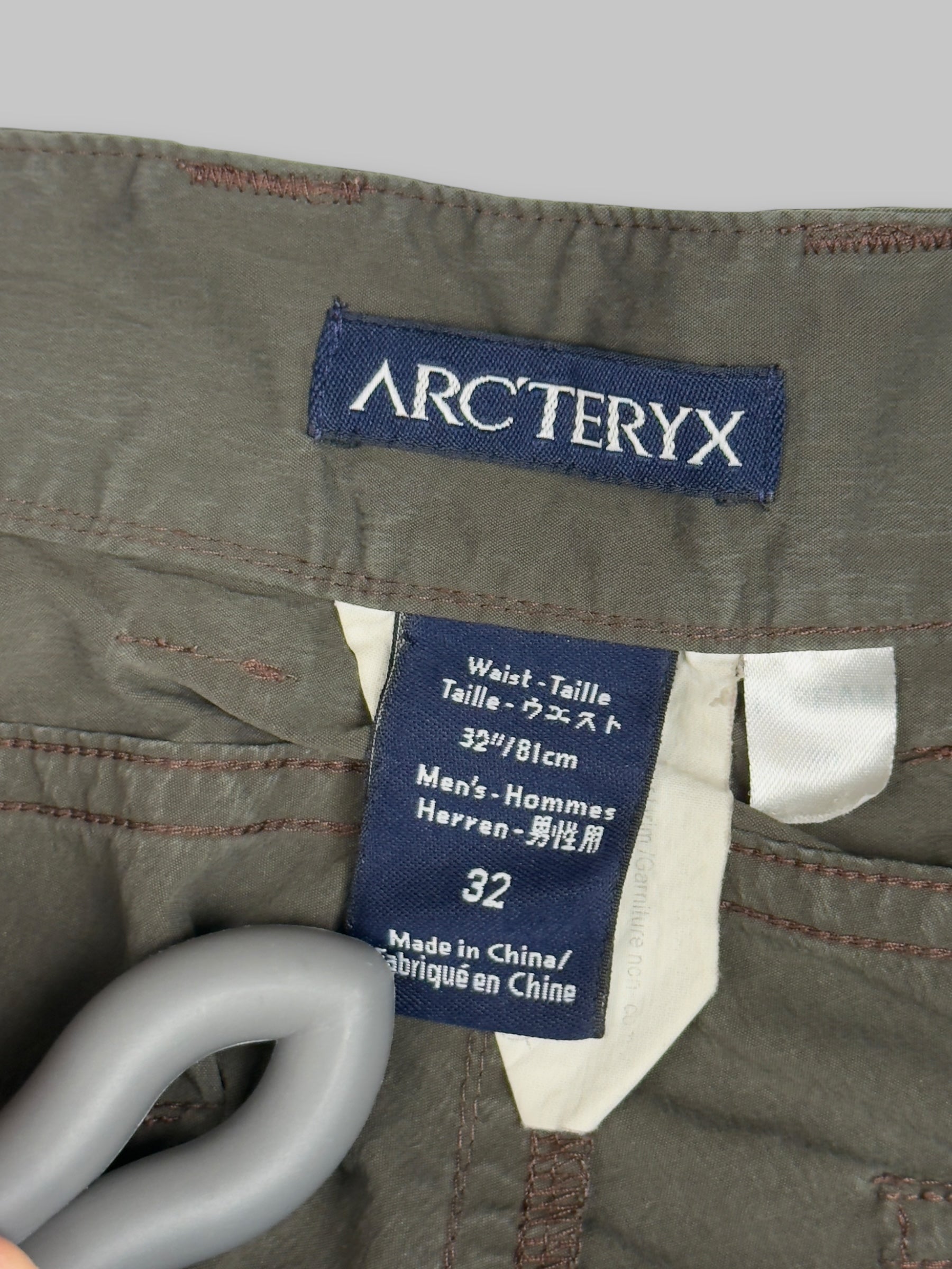 Vintage 2000s Arcteryx Hiking Cargo Trousers