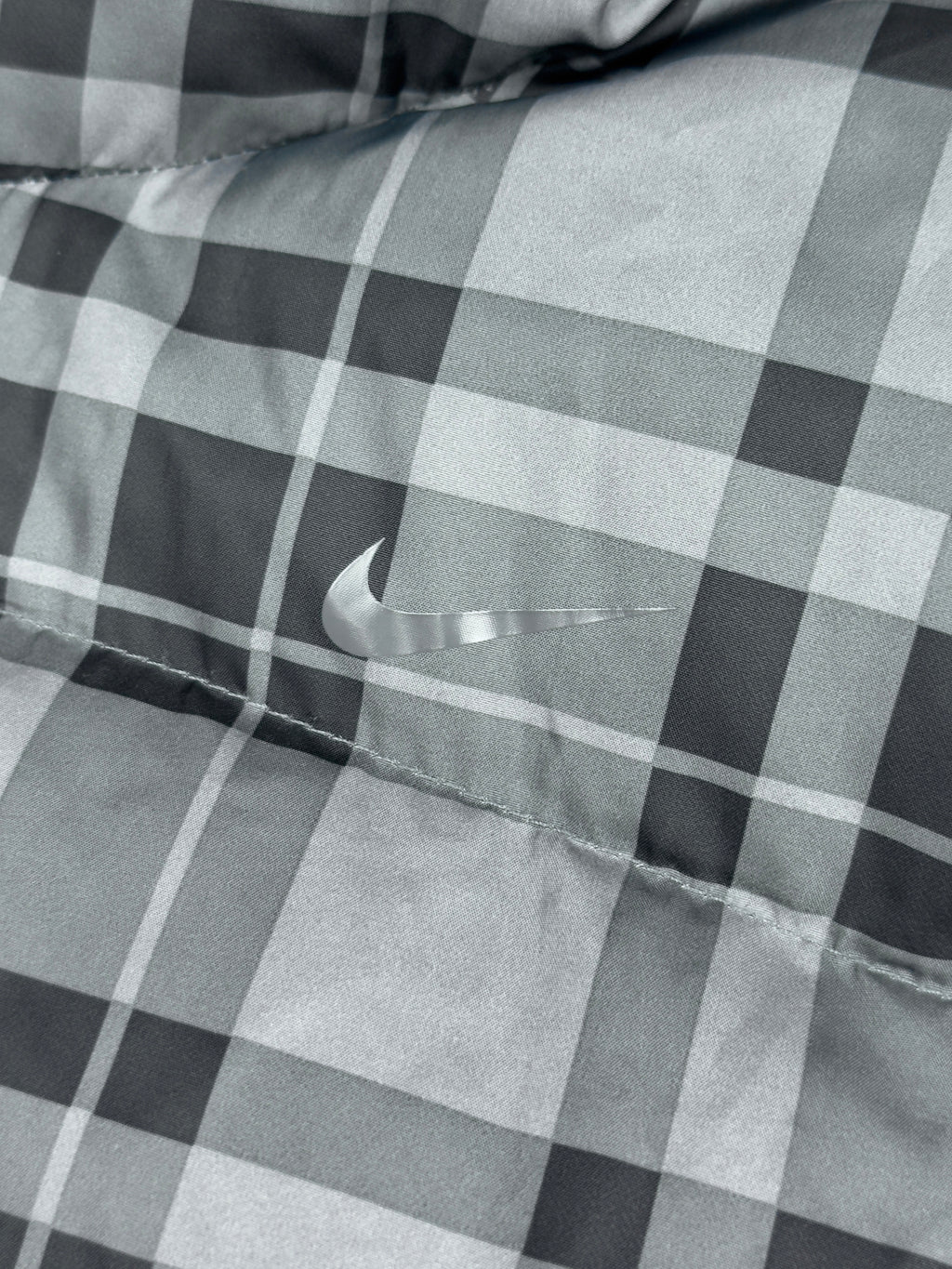 Vintage 2000s Nike Plaid Fur Hood Reversible Down Puffer Jacket