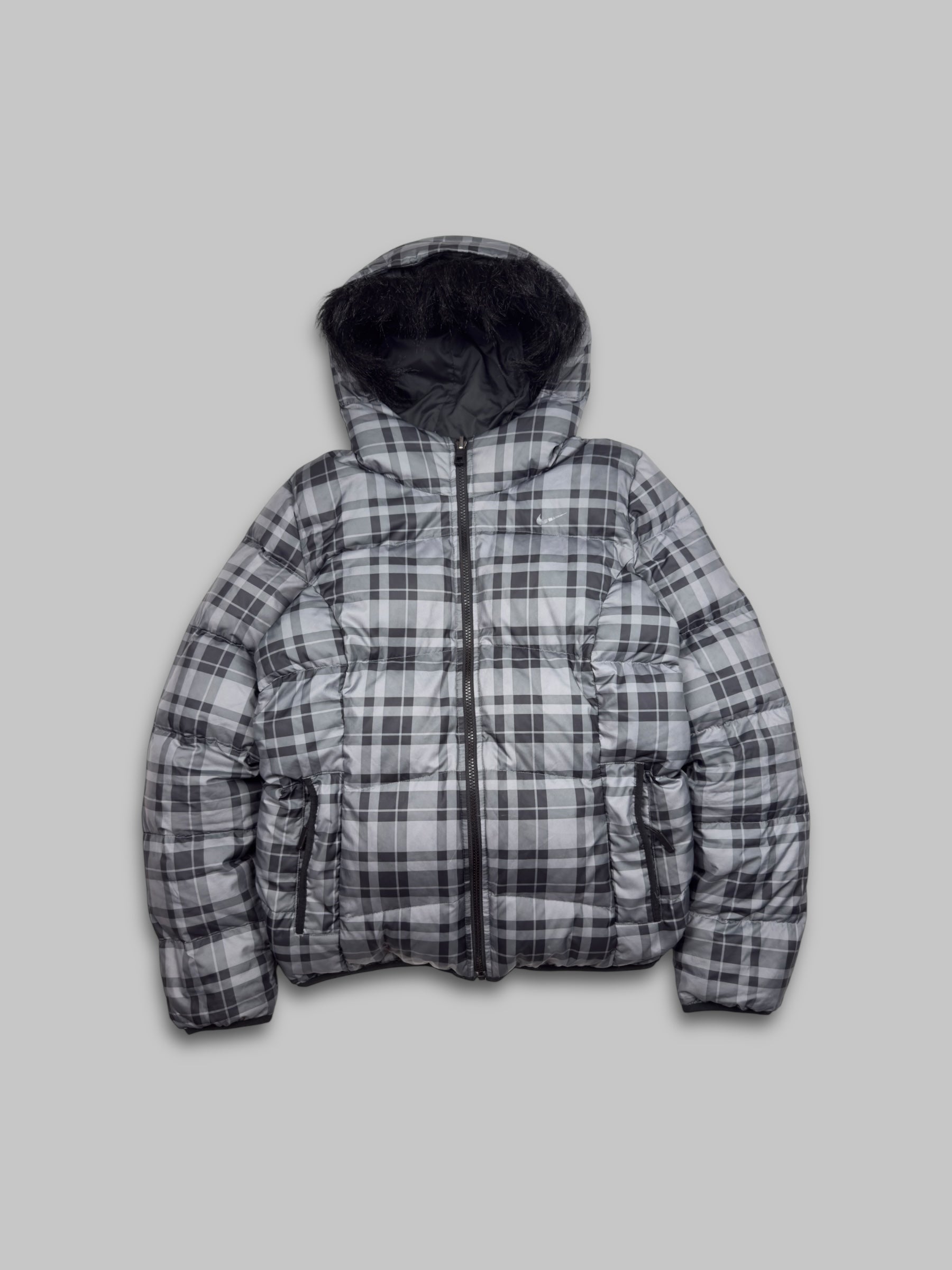 Vintage 2000s Nike Plaid Fur Hood Reversible Down Puffer Jacket